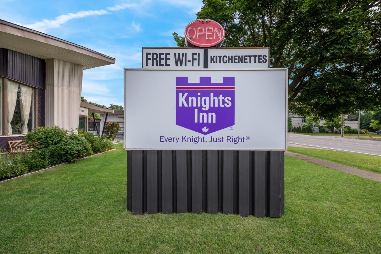 Knights Motel 2*